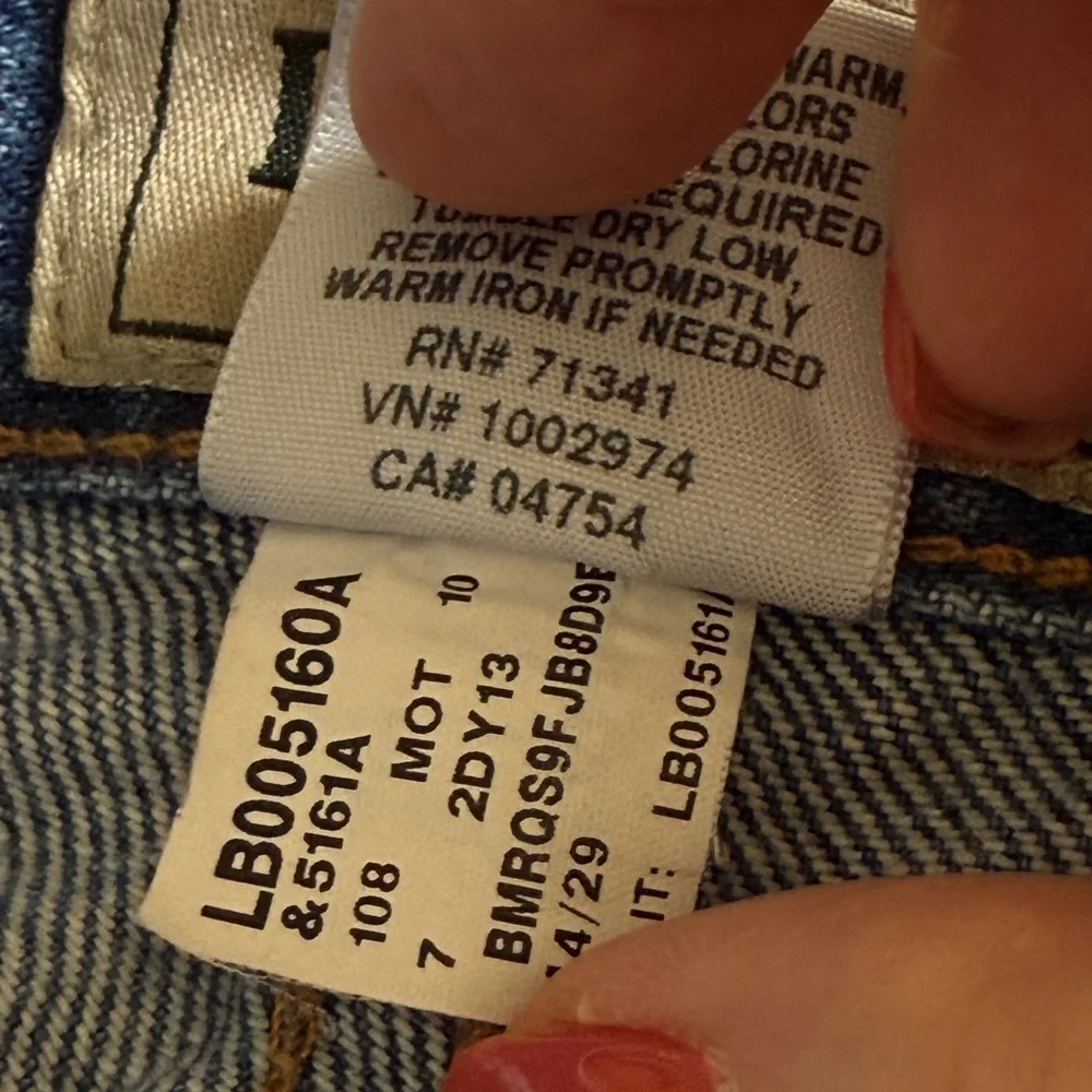 LL Bean MEN'S JEANS Relaxed Fit Medium Blue Denim Wash Straight Leg 44x30 - Picture 14 of 14